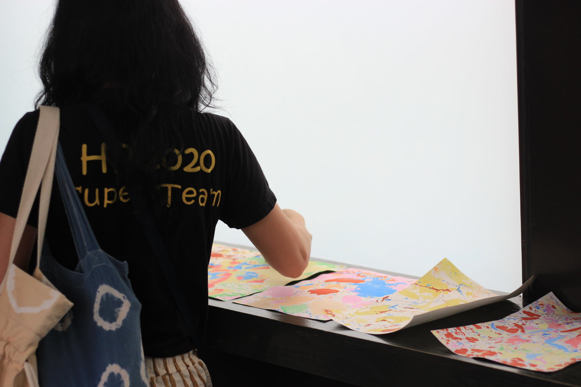 Marbling Art Workshop – การเดินทางของสีและสายน้ำ