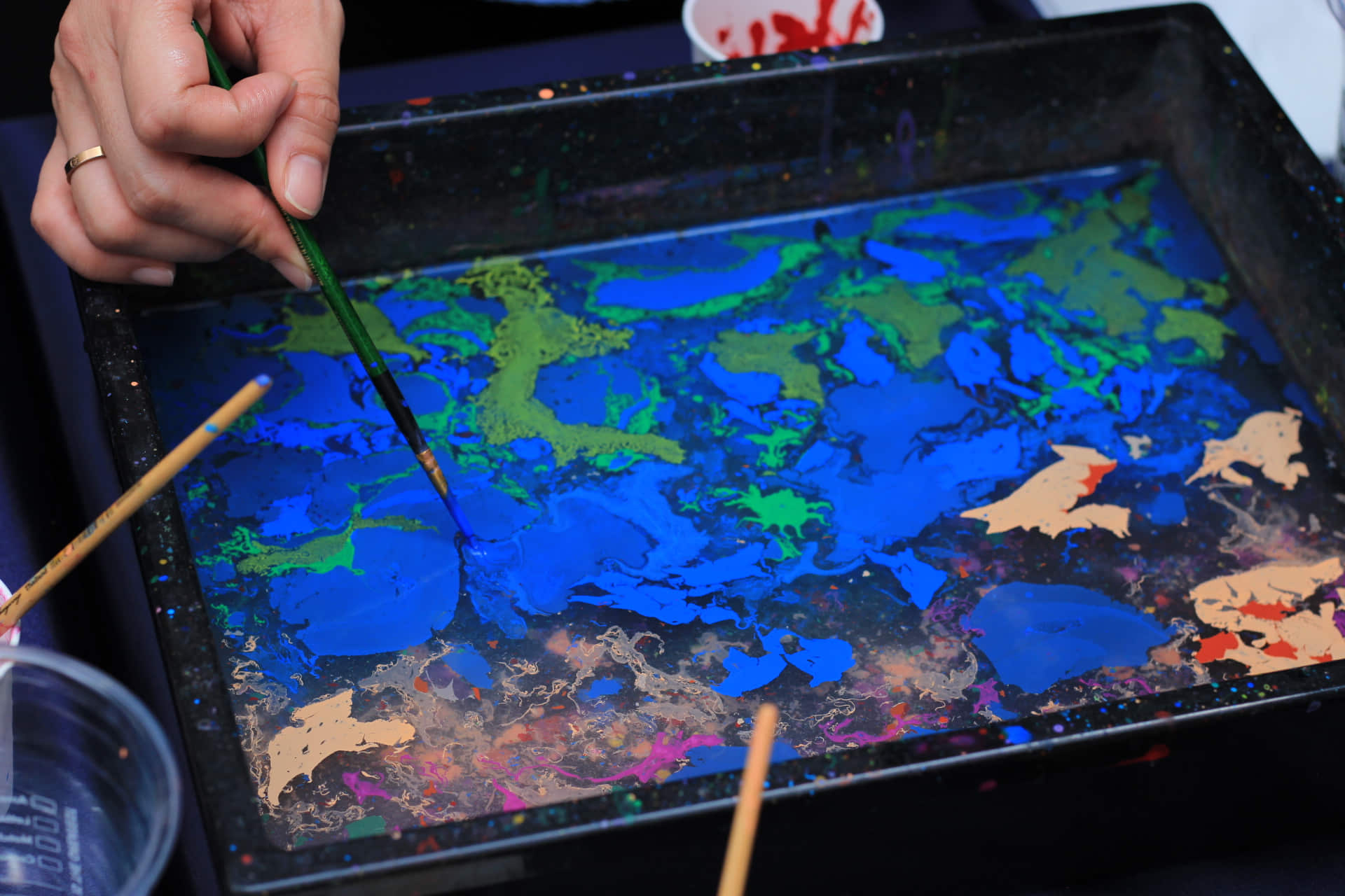 Marbling Art Workshop – การเดินทางของสีและสายน้ำ