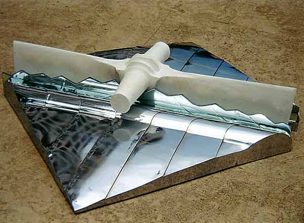 Work : Wing of balance No.2, 2002