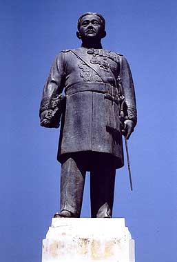 Work : The Monument of Phraya Rasadanupradit Mahisarapakdee